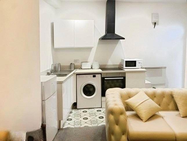 Property photo 2 of 19 Picture No. 17