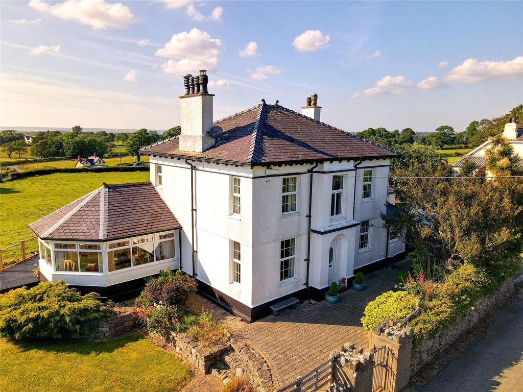 Property photo 1 of 44 Picture No. 60