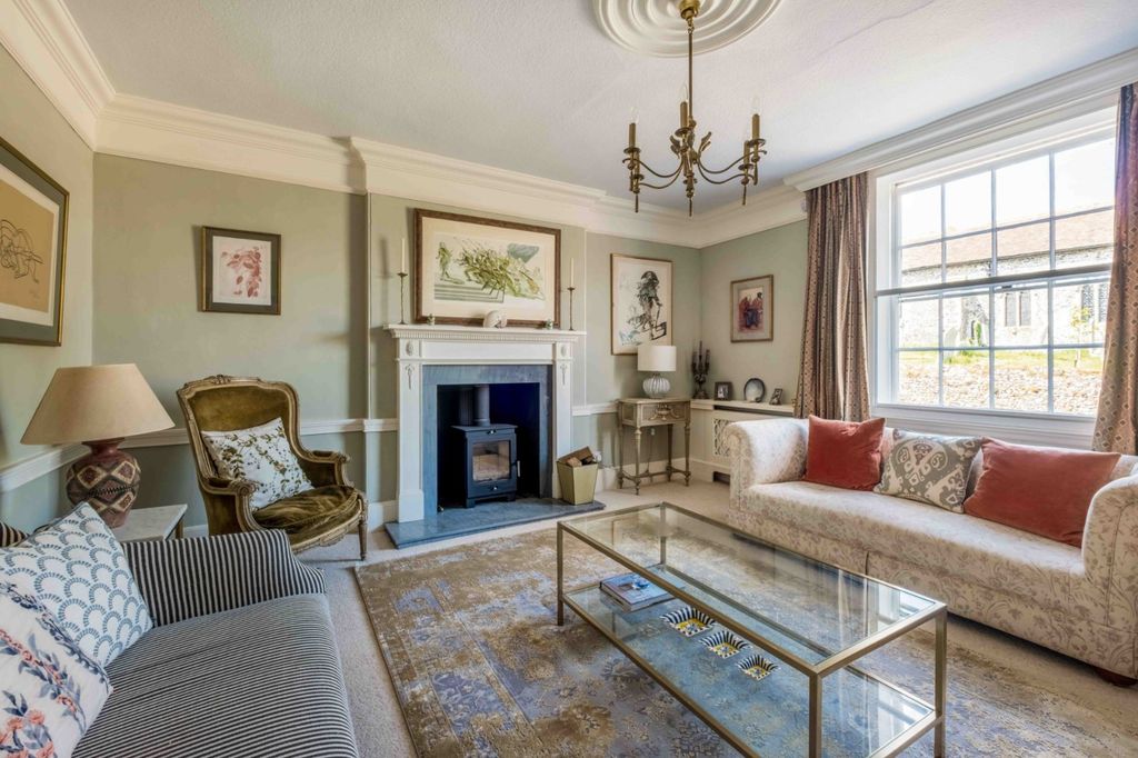 Property photo 2 of 17 Drawing Room