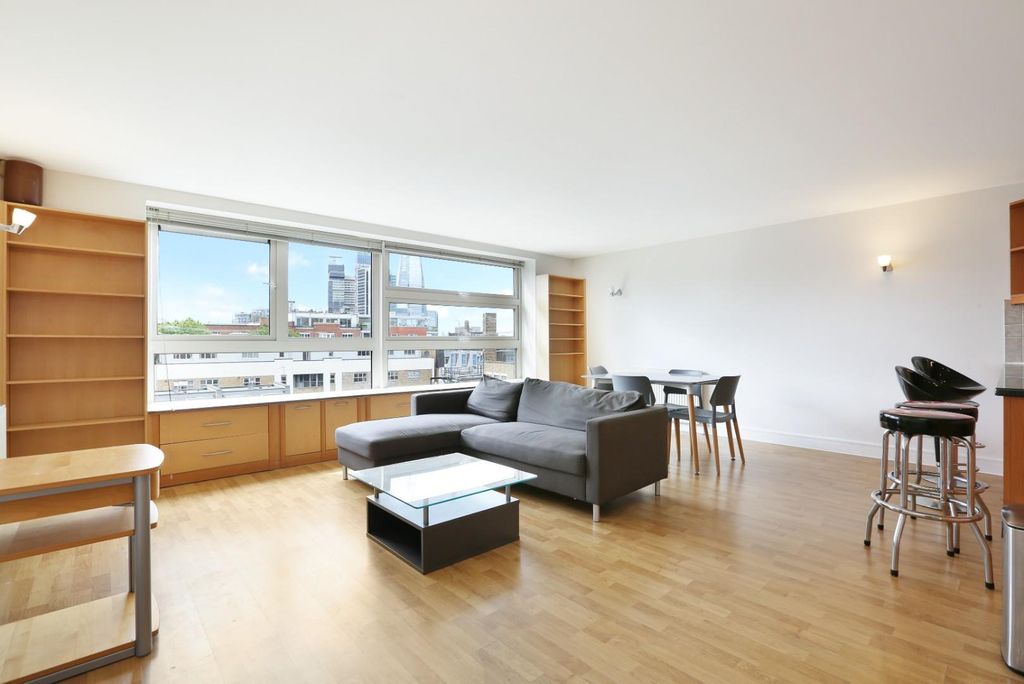 Property photo 2 of 14 Ach_1902.Jpg