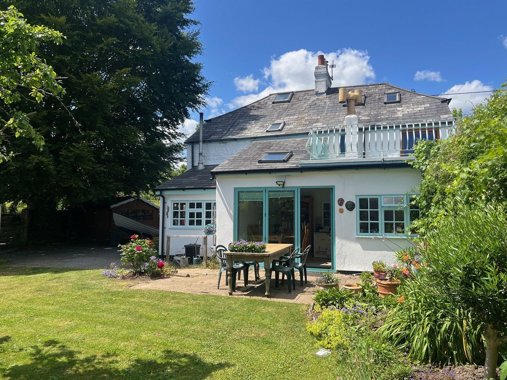 Property photo 1 of 23