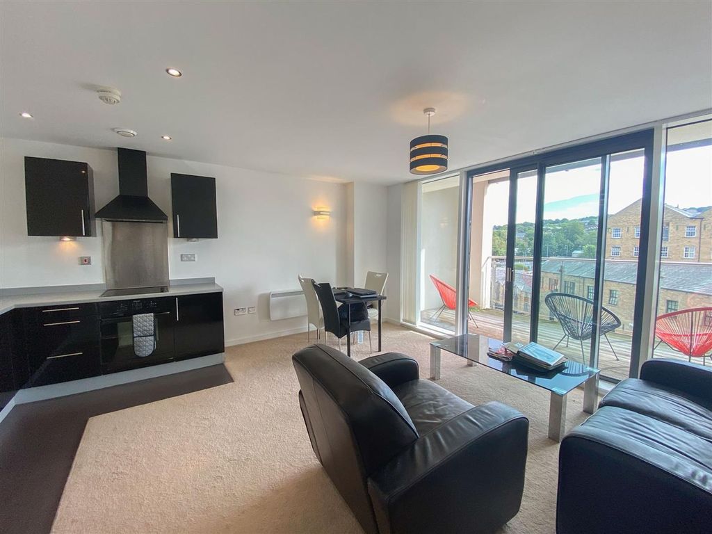 Property photo 2 of 14 Open Plan Lounge/Kitchen