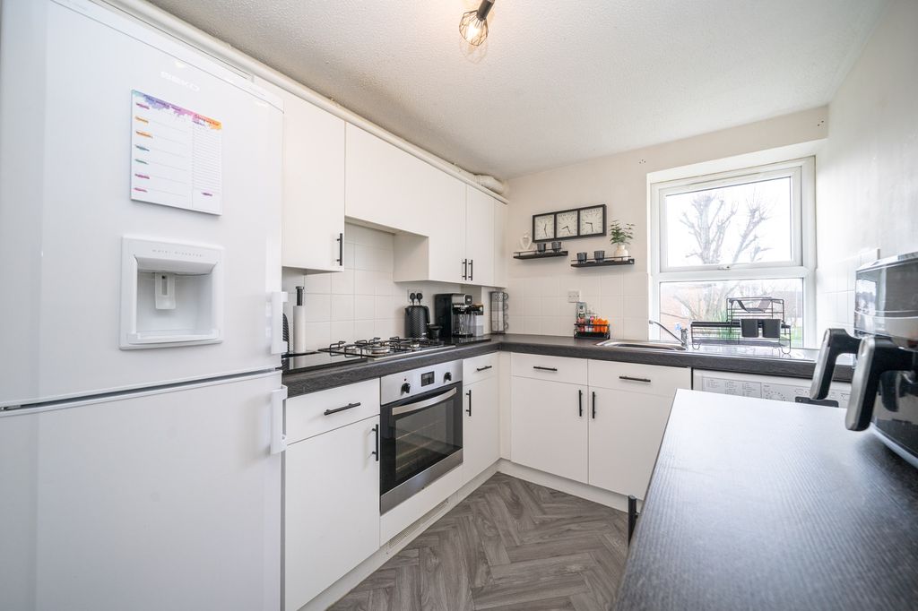 Property photo 3 of 13 22-Dove-House-05649