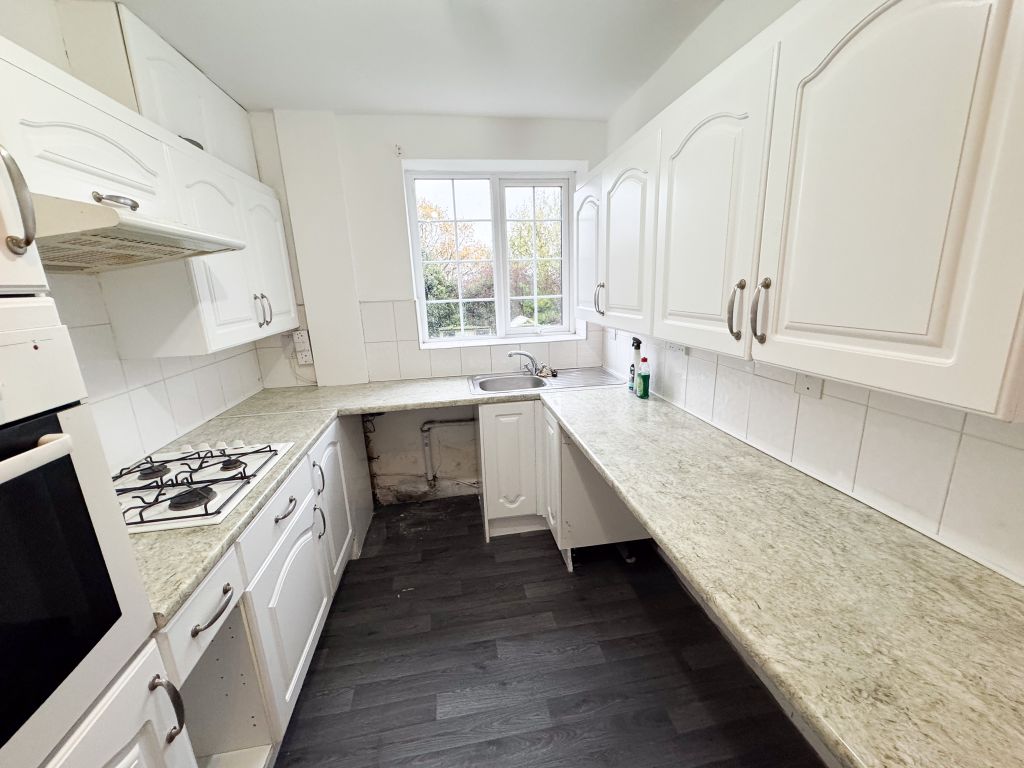 Property photo 3 of 11 Img_0344