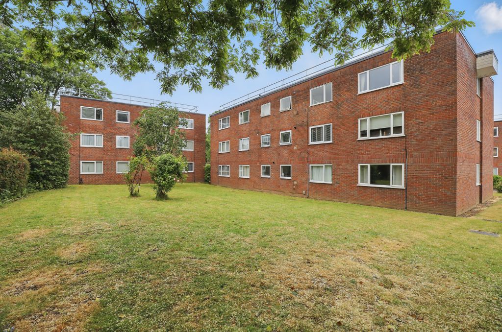 Property photo 1 of 6 15-3642Photo_015