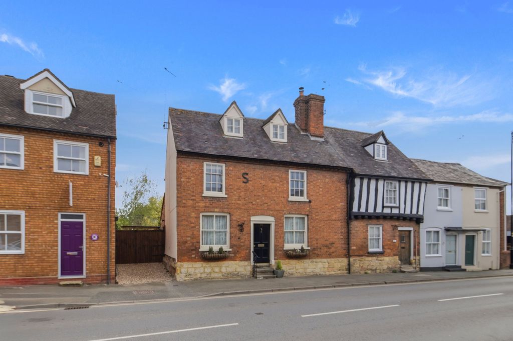 Additional image 34 of 4 bed end terrace house for sale105 High Street, Pershore, Worcestershire. WR10