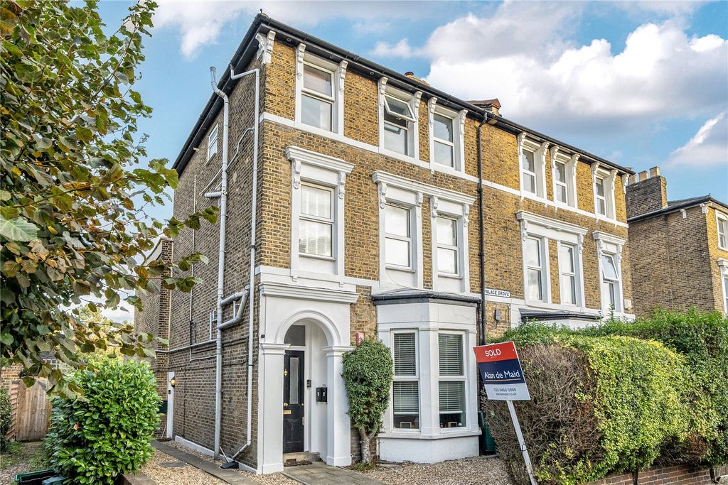 Property photo 2 of 17 Picture No. 20