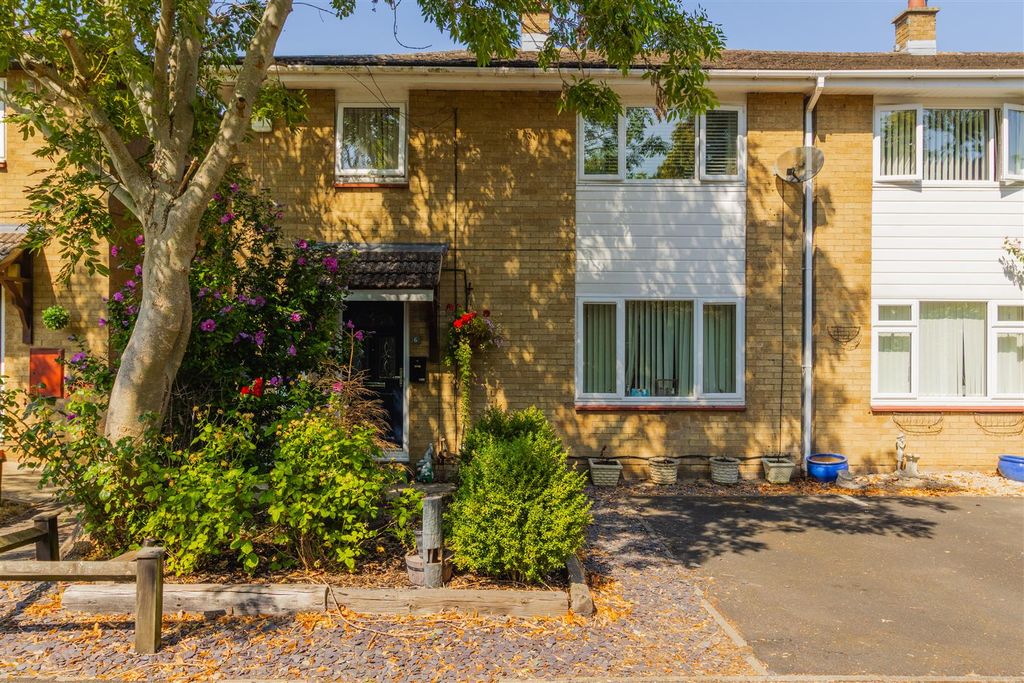 Property photo 1 of 23 Falkland Place, 6-49.Jpg