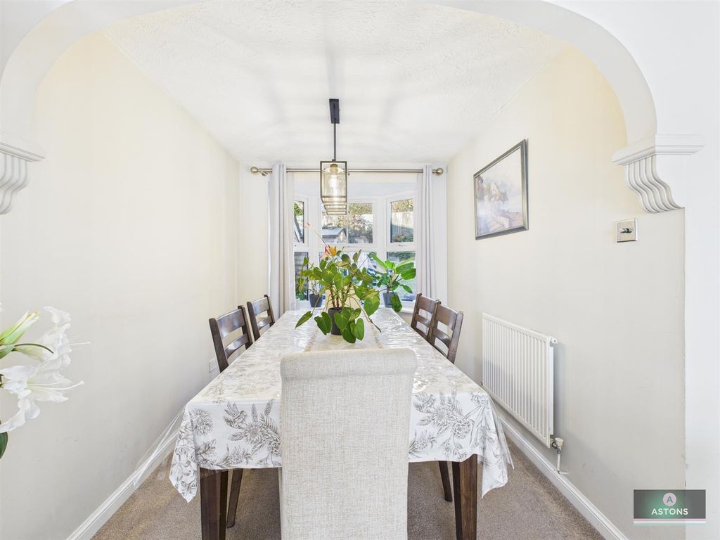 Property photo 3 of 15 Cam04622G0-Pr0119-Still001.Jpg