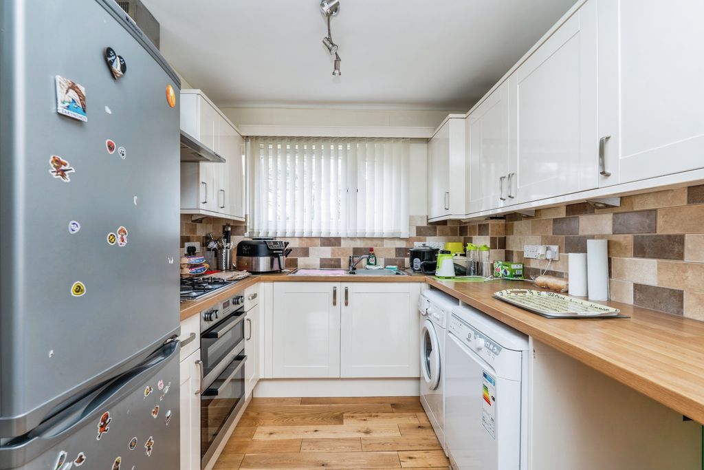 Property photo 3 of 16 Photography
