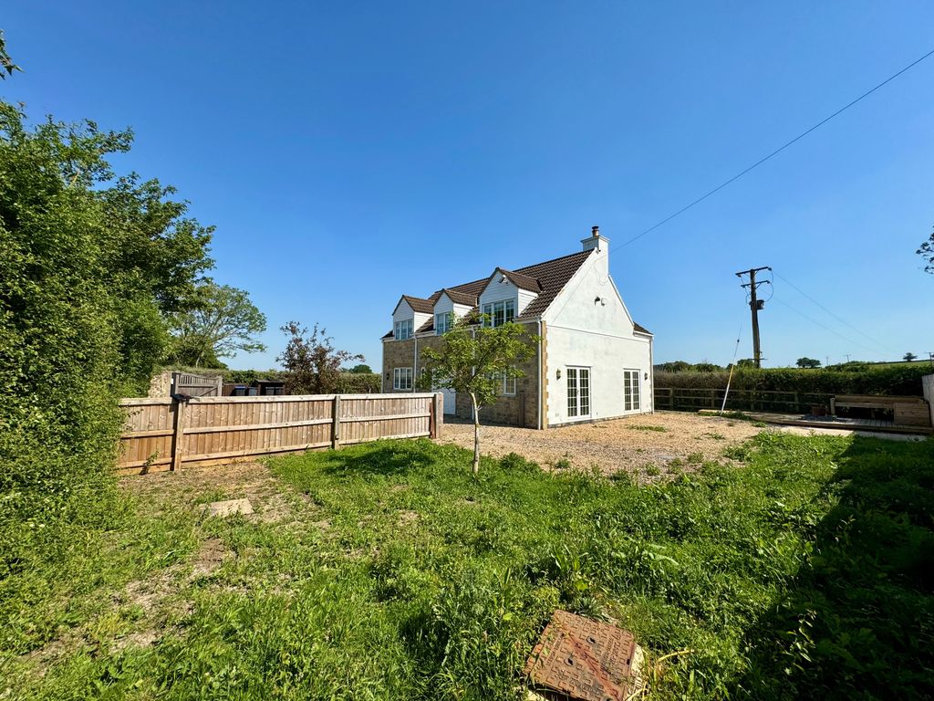 Property photo 2 of 17 B