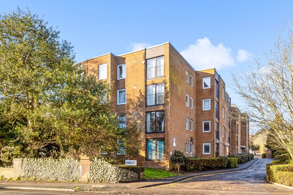 Property photo 2 of 19