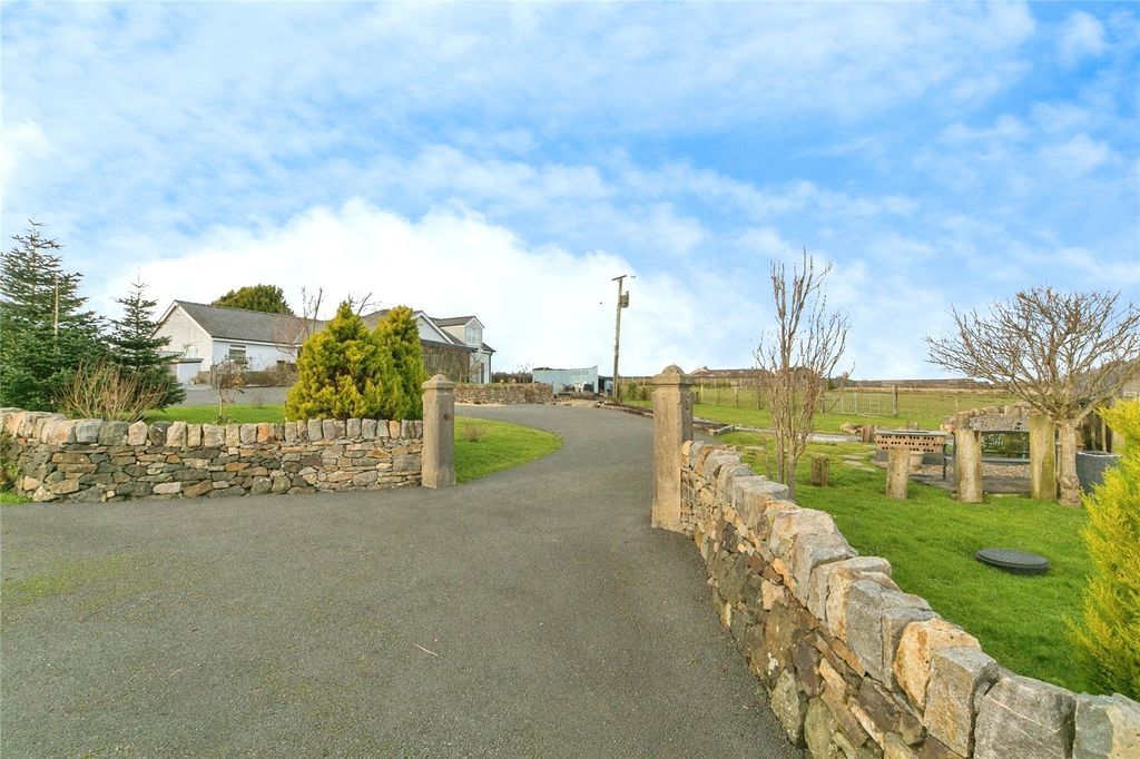 Additional image 26 of 4 bed bungalow for saleLlannerch-Y-Medd, Isle Of Anglesey LL71