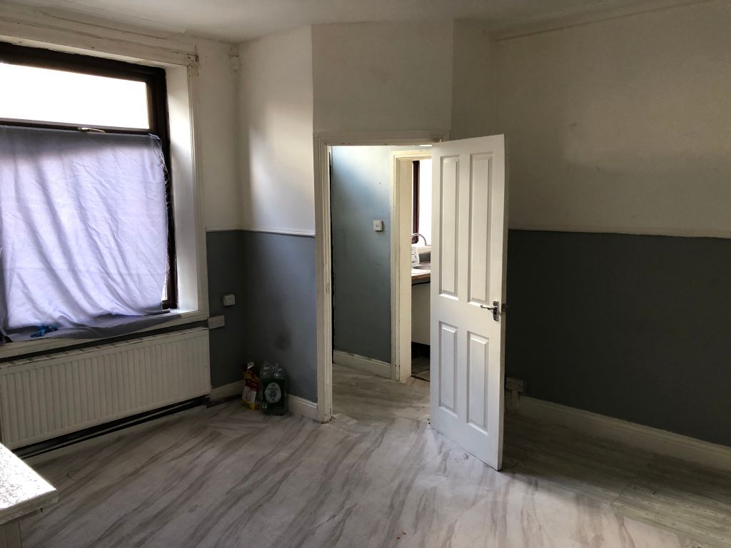 Property photo 3 of 7