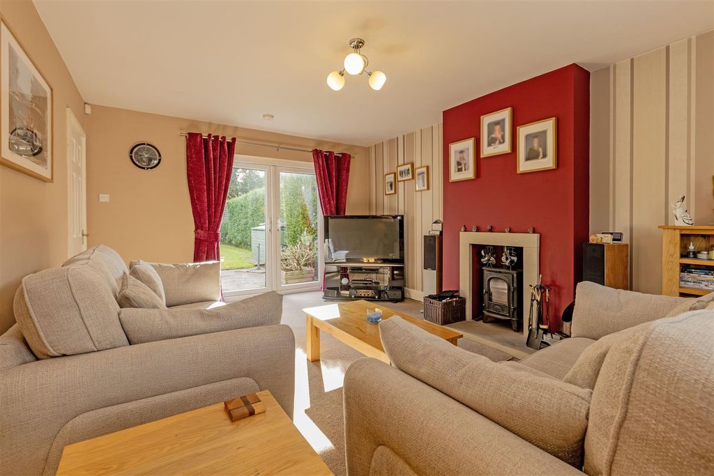 Property photo 2 of 29 Reception Room-3.Jpg
