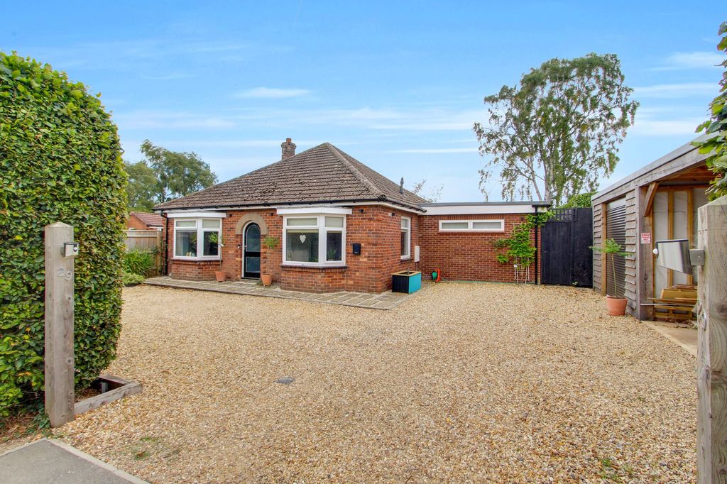 Property photo 1 of 41