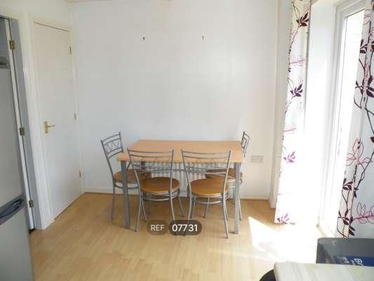 Property photo 3 of 10 Kitchen / Diner