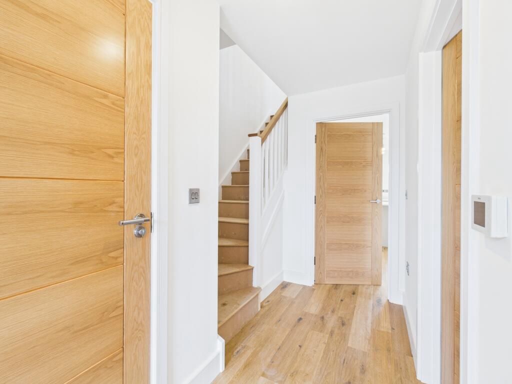 Property photo 2 of 17 Photo 2