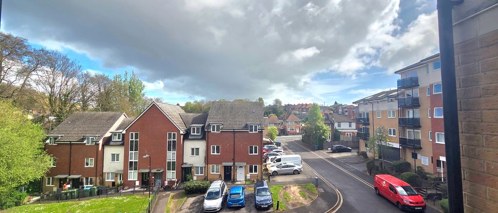 Property photo 2 of 12