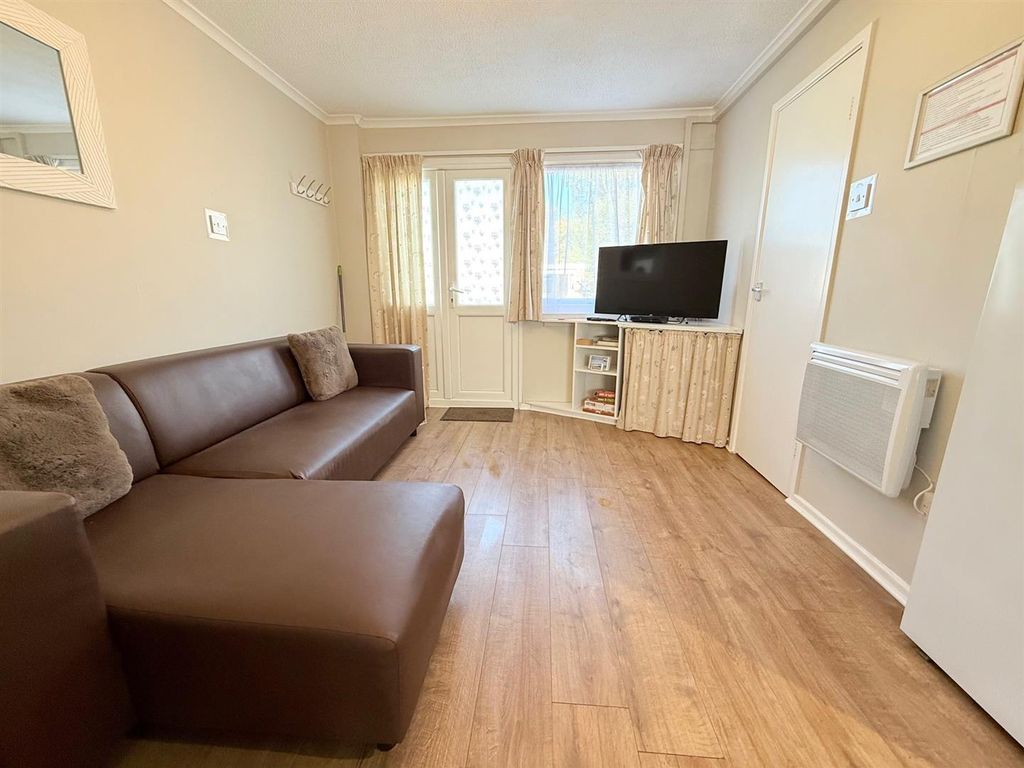 Property photo 3 of 8 Open Plan Living Room/Dining Area