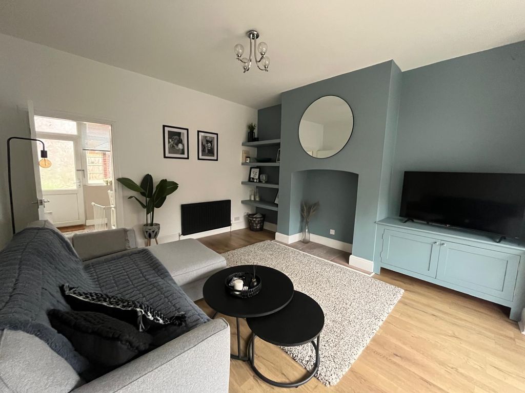 Property photo 2 of 15 Living Room