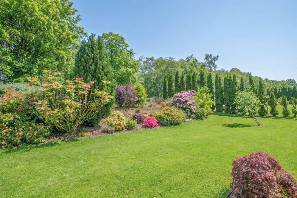 Additional image 42 of 4 bed detached bungalow for sale6 Dollarbeg Park, Dollar FK14