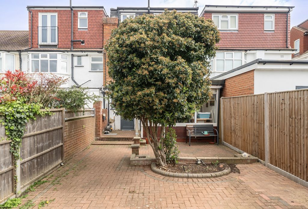 Property photo 3 of 22 1437101-22-69E249...
