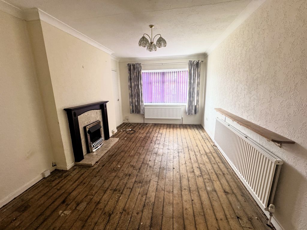 Property photo 2 of 13 Photo 2