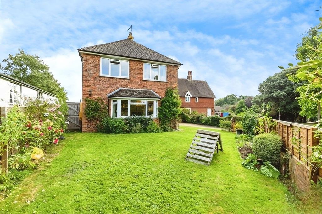 Property photo 2 of 19