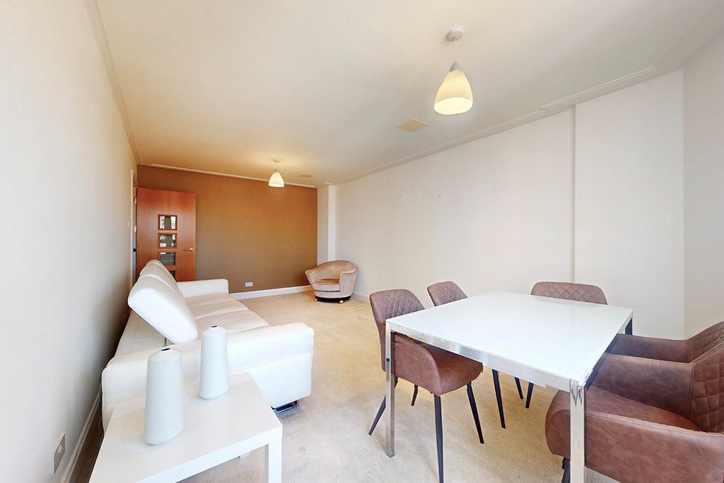 Property photo 3 of 16 Picture No. 36