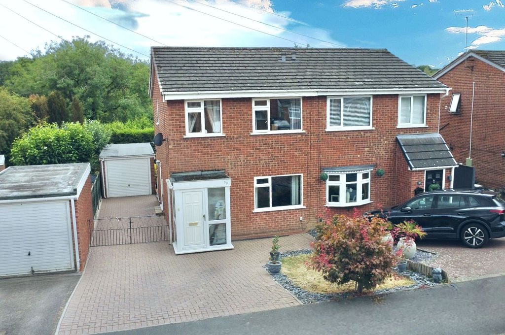 Property photo 1 of 25