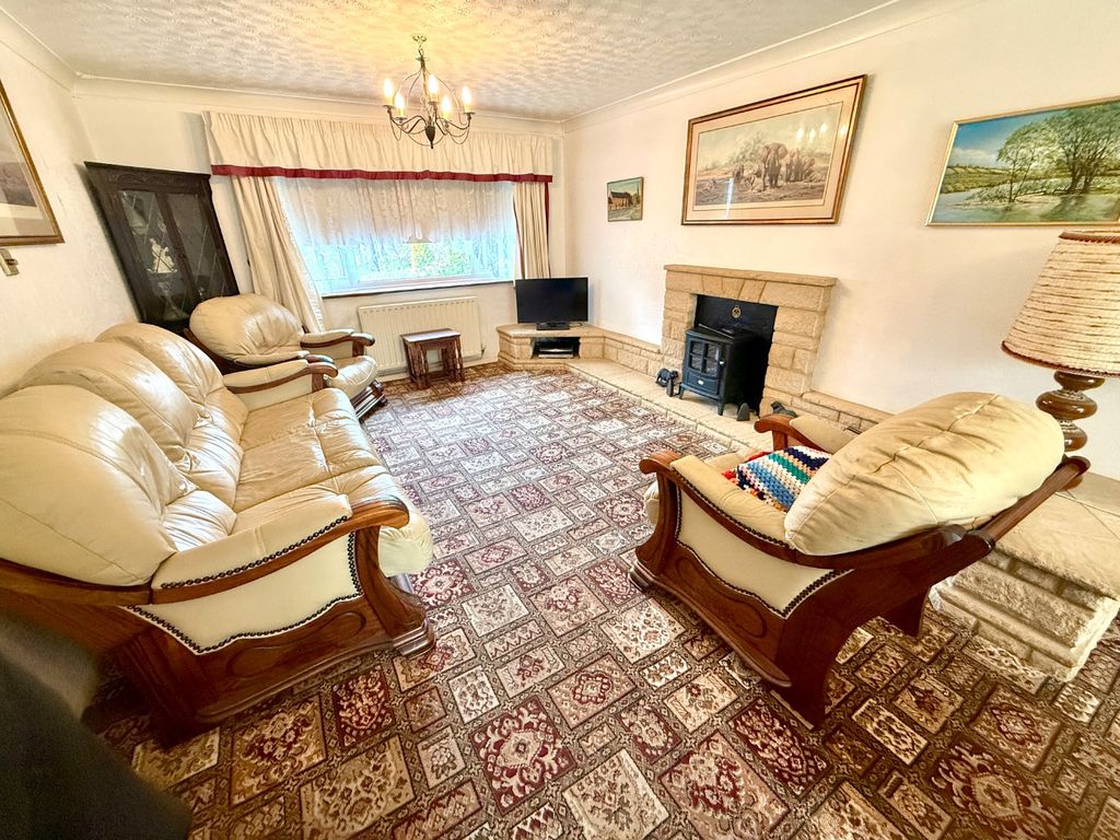 Property photo 3 of 34 4367875