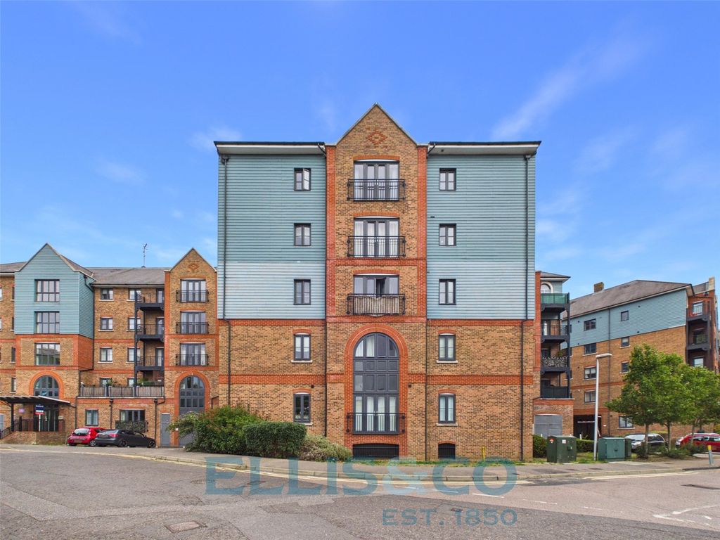 Property photo 1 of 15 Picture No. 19