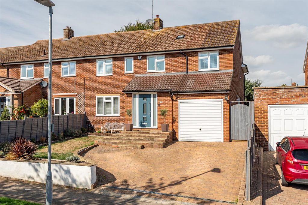 Property photo 1 of 21 External-5.Jpg