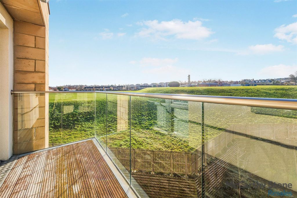 Property photo 3 of 20 Irph3207-Hdr.Jpg