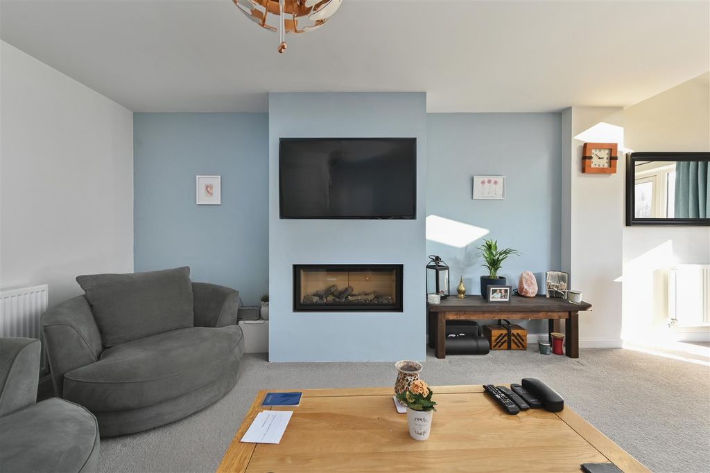 Property photo 3 of 35 Well-Wish-Drive-Tn40-2Fp (6).Jpg