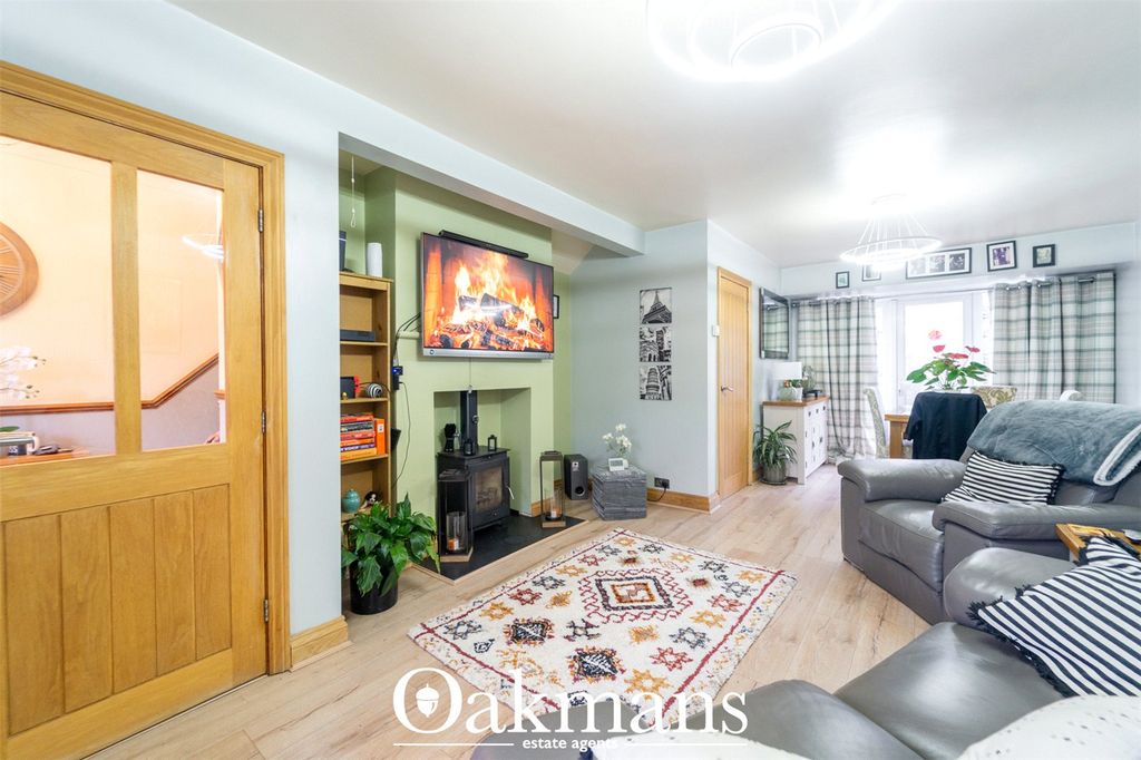 Property photo 2 of 23 Picture No. 12