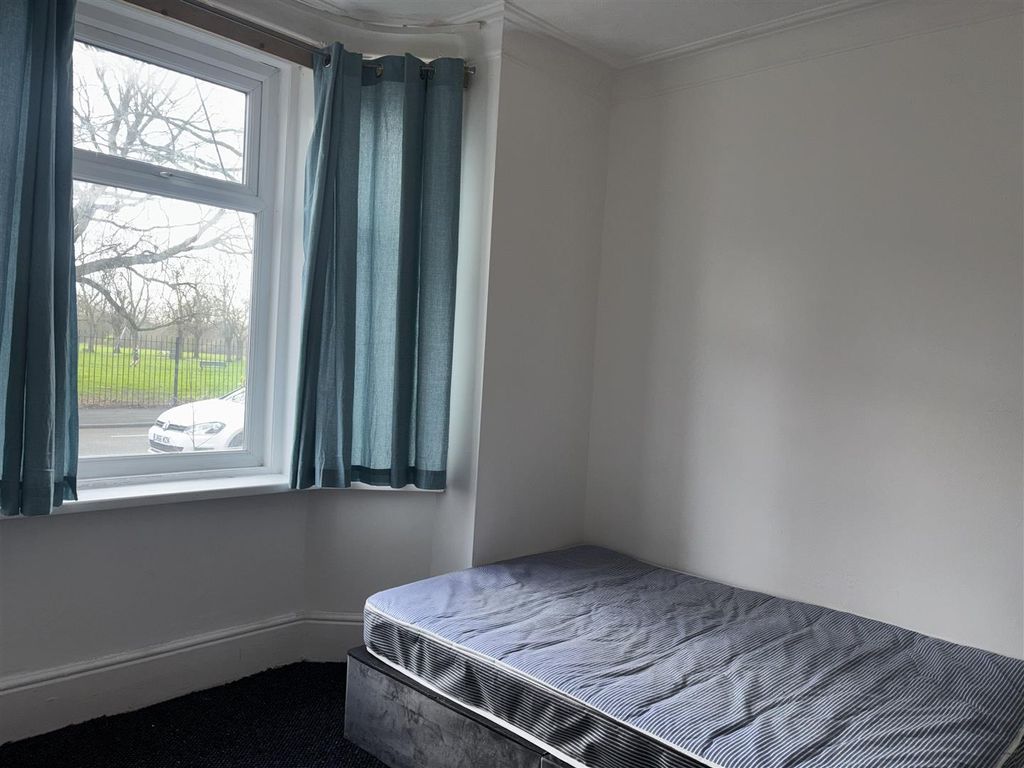 Property photo 2 of 8 Img_1117.Jpeg