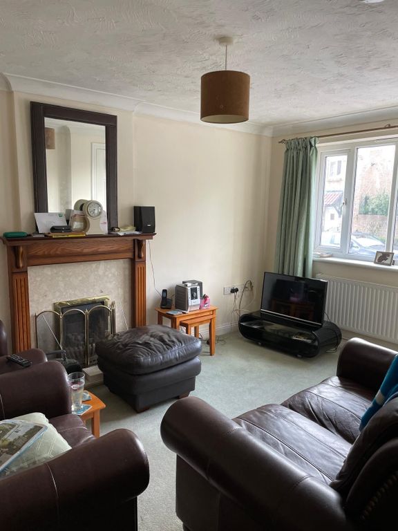 Property photo 3 of 26