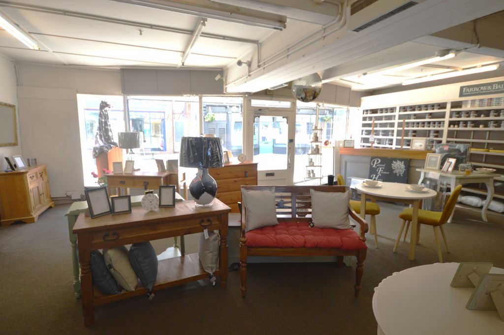Property photo 3 of 12 Shop Main Shop