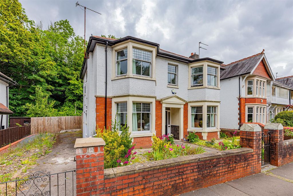 Property photo 1 of 28 71 (25 Of 31).Jpg