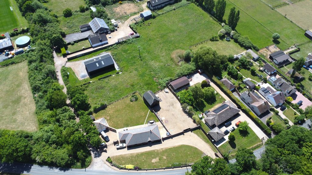 Property photo 1 of 26 Dji_0834
