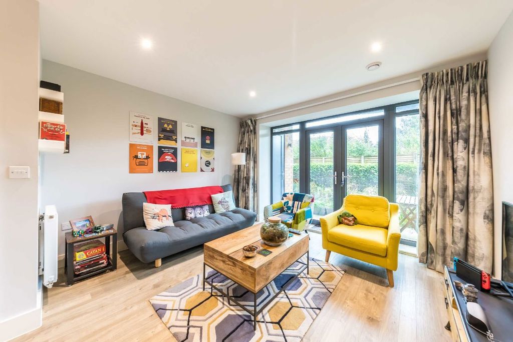 Property photo 2 of 4