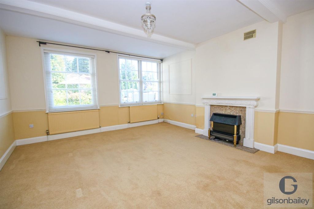 Property photo 3 of 16 V_Dtwkr-Q0Mrmrh2J_3Bdq