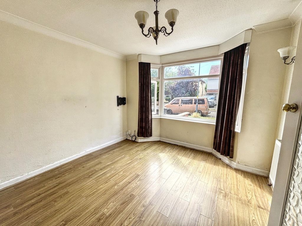 Property photo 2 of 13 Image 1