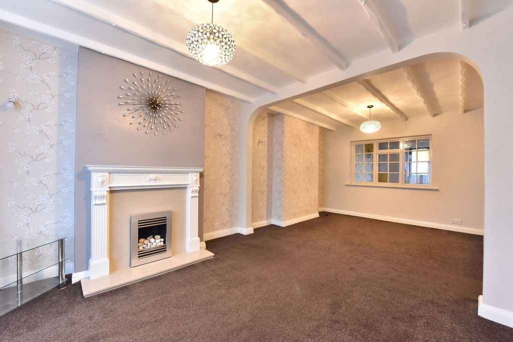 Property photo 3 of 22