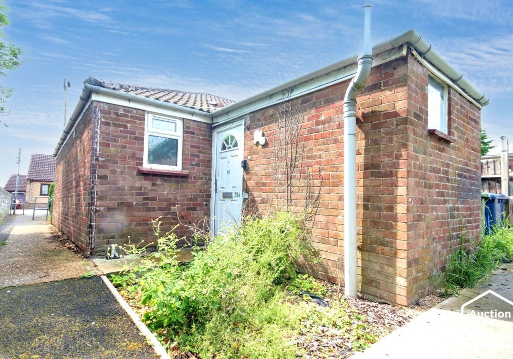 Property photo 1 of 10