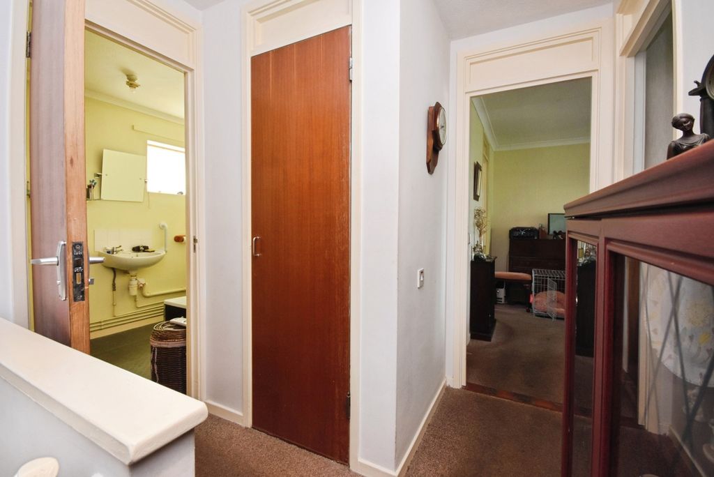 Property photo 2 of 13 Photo