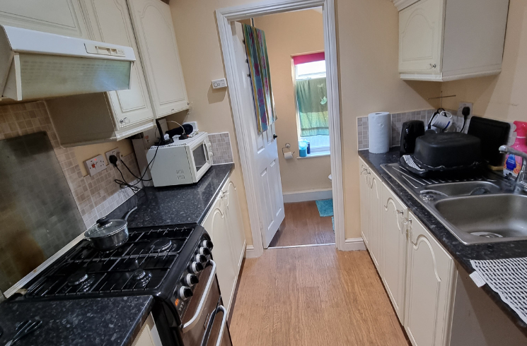 Property photo 3 of 6