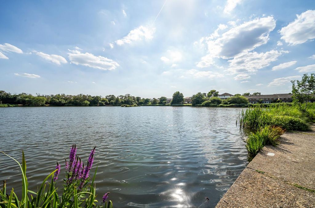 Property photo 2 of 16 1488117-1-6A4E76A8Ef2A6.Jpg
